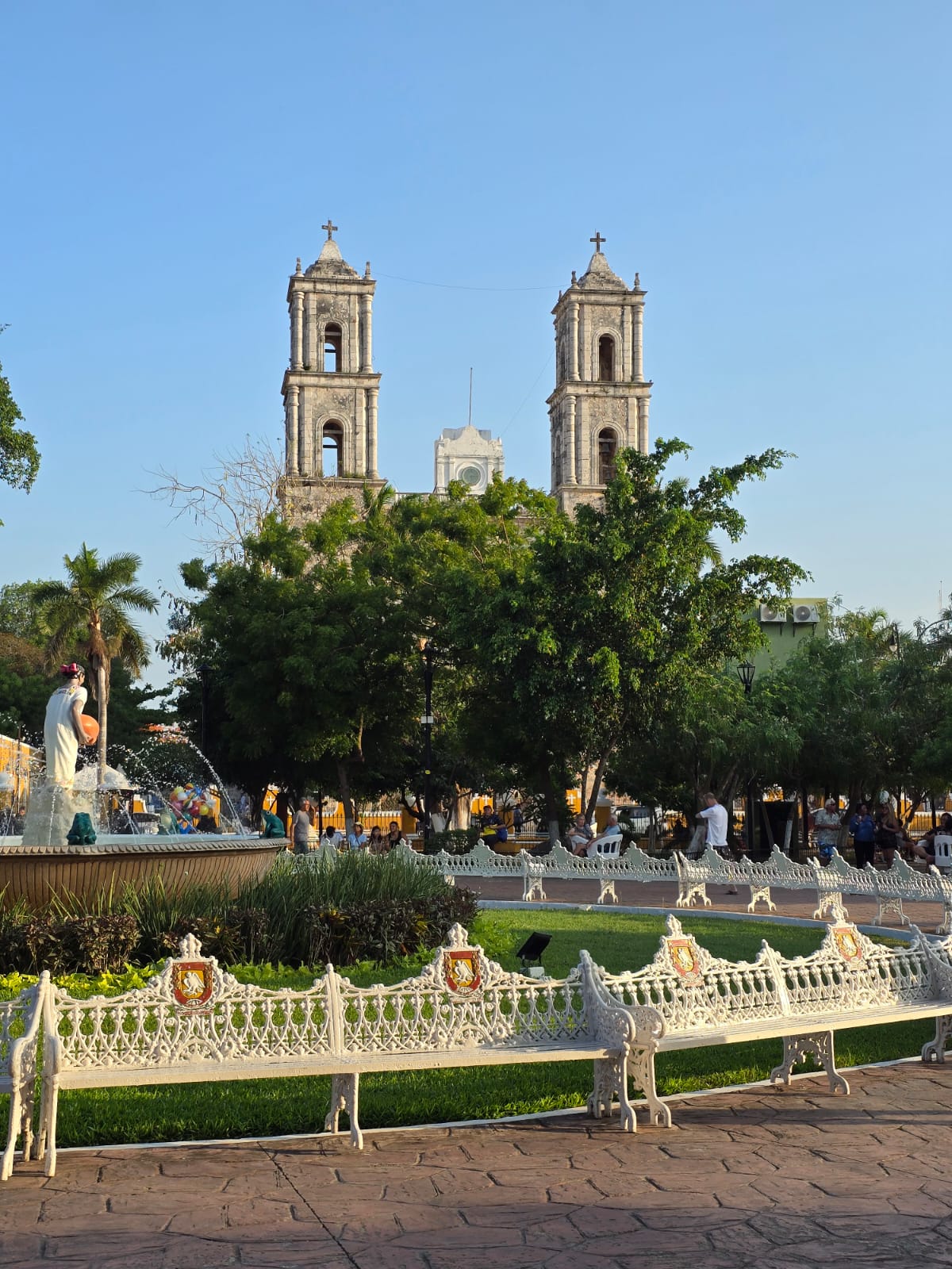 ESENCIA MAYA